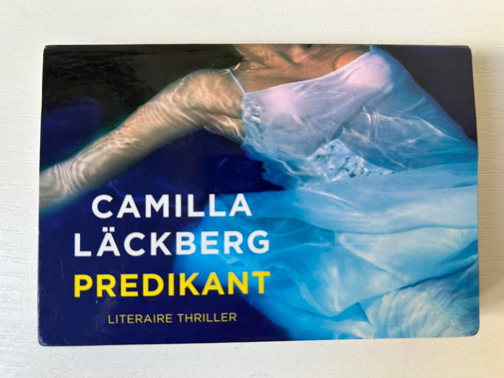 Camilla Läckberg - Predikant dwarsligger, Ophalen of Verzenden, Gelezen, Camilla Läckberg