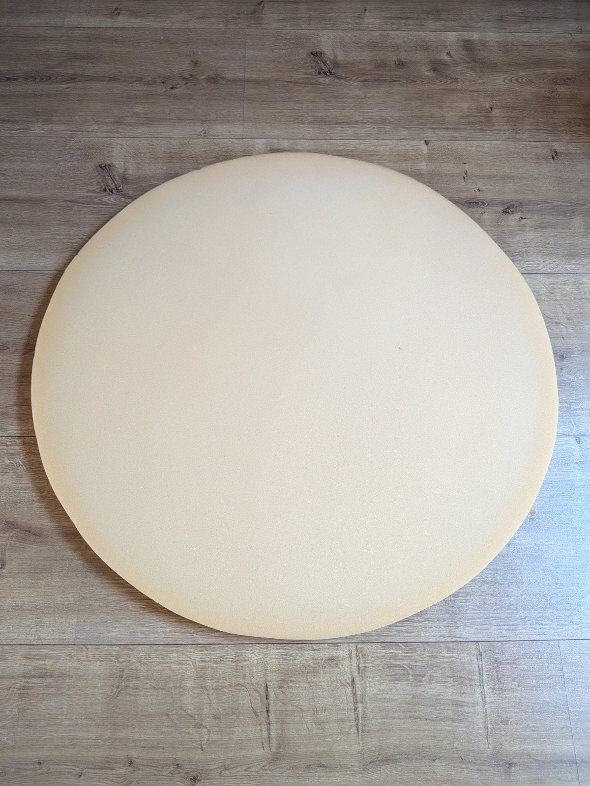 Schuimrubber matras voor ronde box, Ophalen