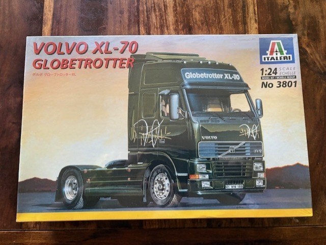 Italeri 3801 Volvo FH Globetrotter XL / XL-70, 1:24, Hobby en Vrije tijd, Ophalen, Nieuw, Bus of Vrachtwagen, Overige merken