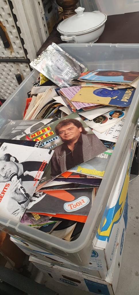 Lot van circa 150 stuks singles, Cd's en Dvd's, Ophalen of Verzenden, Gebruikt, Single