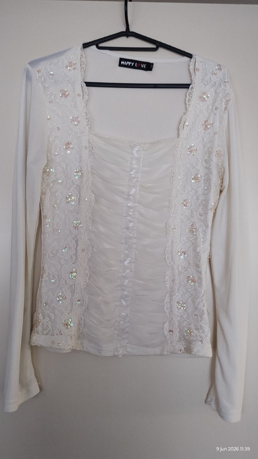 Mooie top, Kleding | Dames, Tops, Ophalen of Verzenden, Zo goed als nieuw, Wit, Zonder mouw