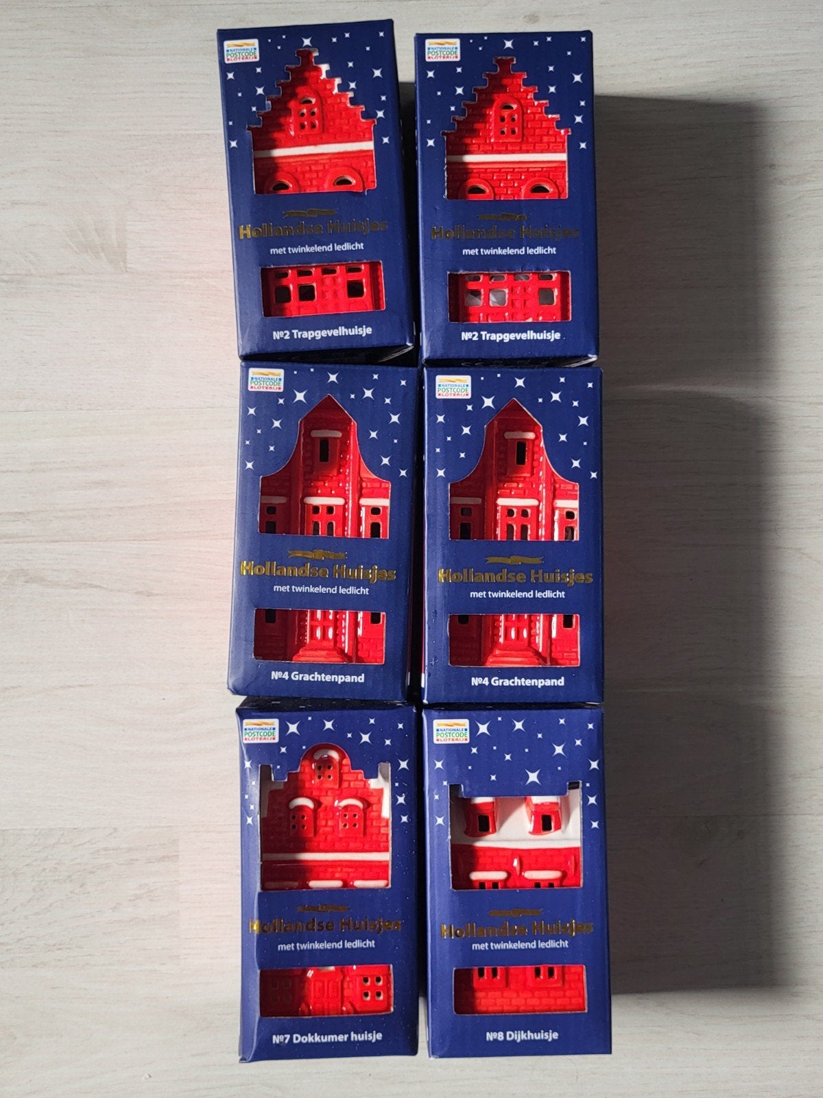 postcode loterij kersthuisjes nr 2, 4, 7 en 8, Ophalen, Nieuw