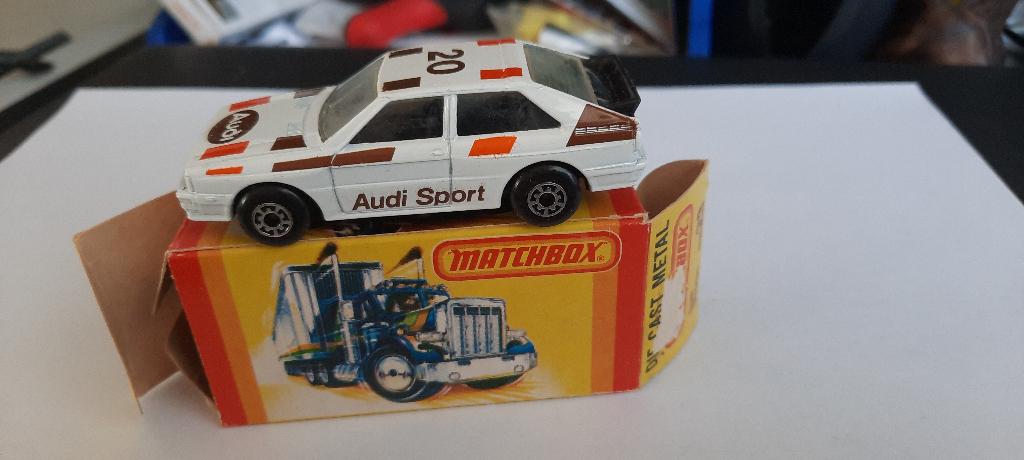 Matchbox 23 Audi Quatro, Ophalen of Verzenden, Zo goed als nieuw, Auto