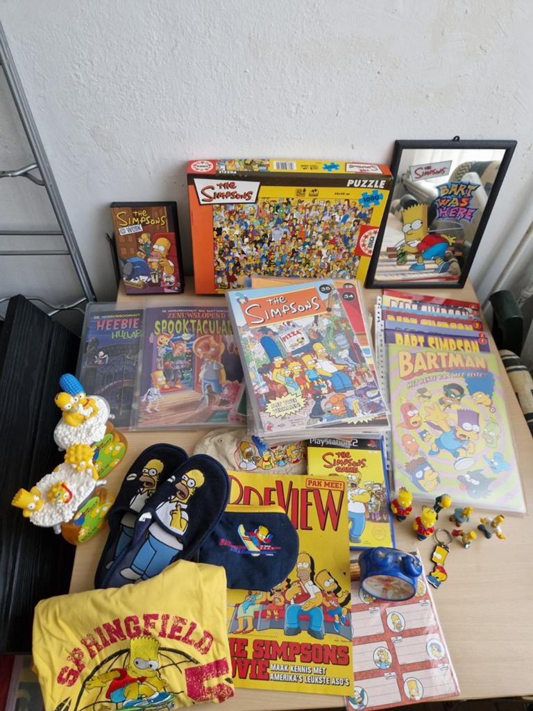 Verzameling The Simpsons stripboeken, merchandising, games, Ophalen of Verzenden