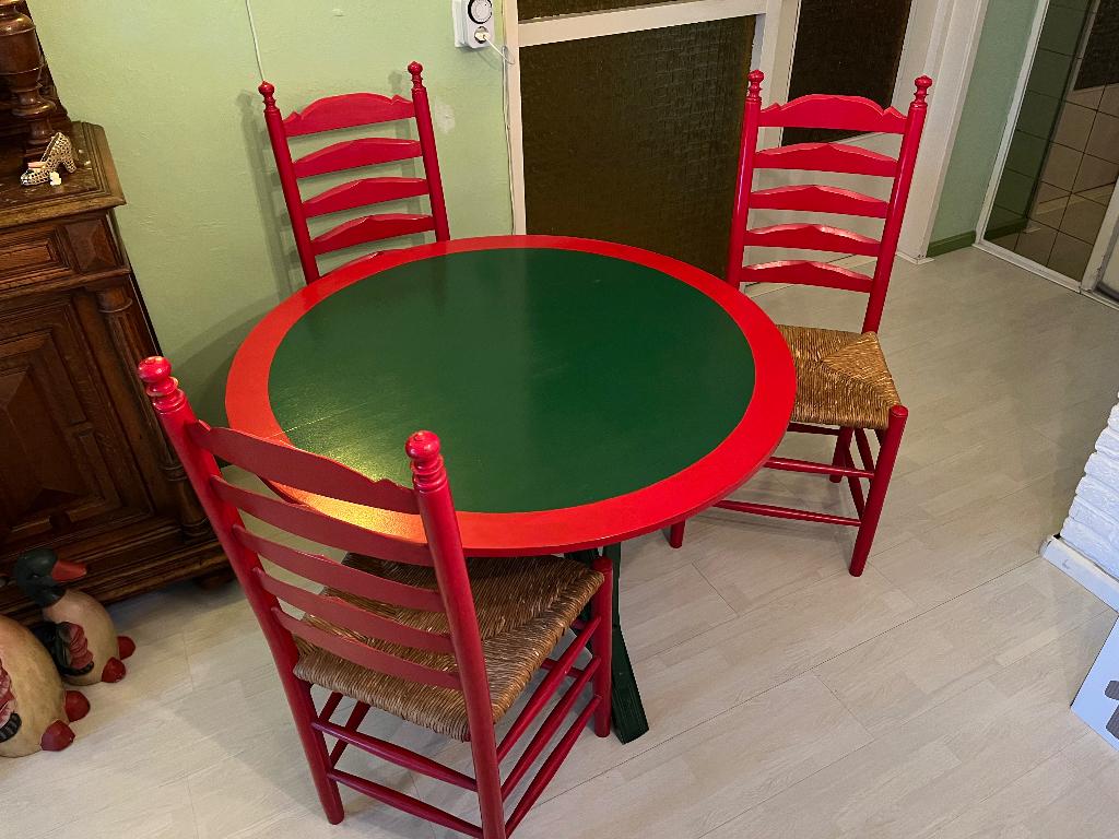 Staphorster eethoek met drie stoelen, Ophalen, Gebruikt, Staphorster-stijl, Rond
