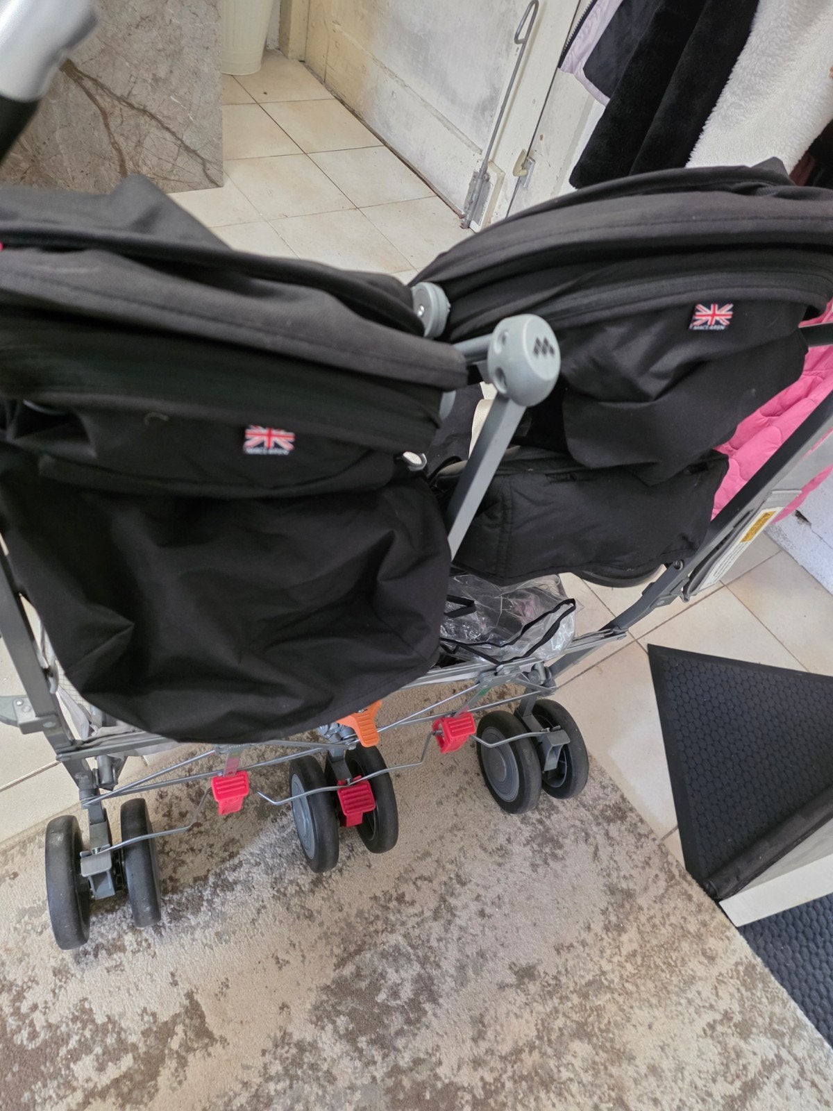 Gebruikte kinderwagen voor 2 - MacLaren Twin Techno, Gebruikt, Duowagen, Ophalen of Verzenden, Kinderwagen