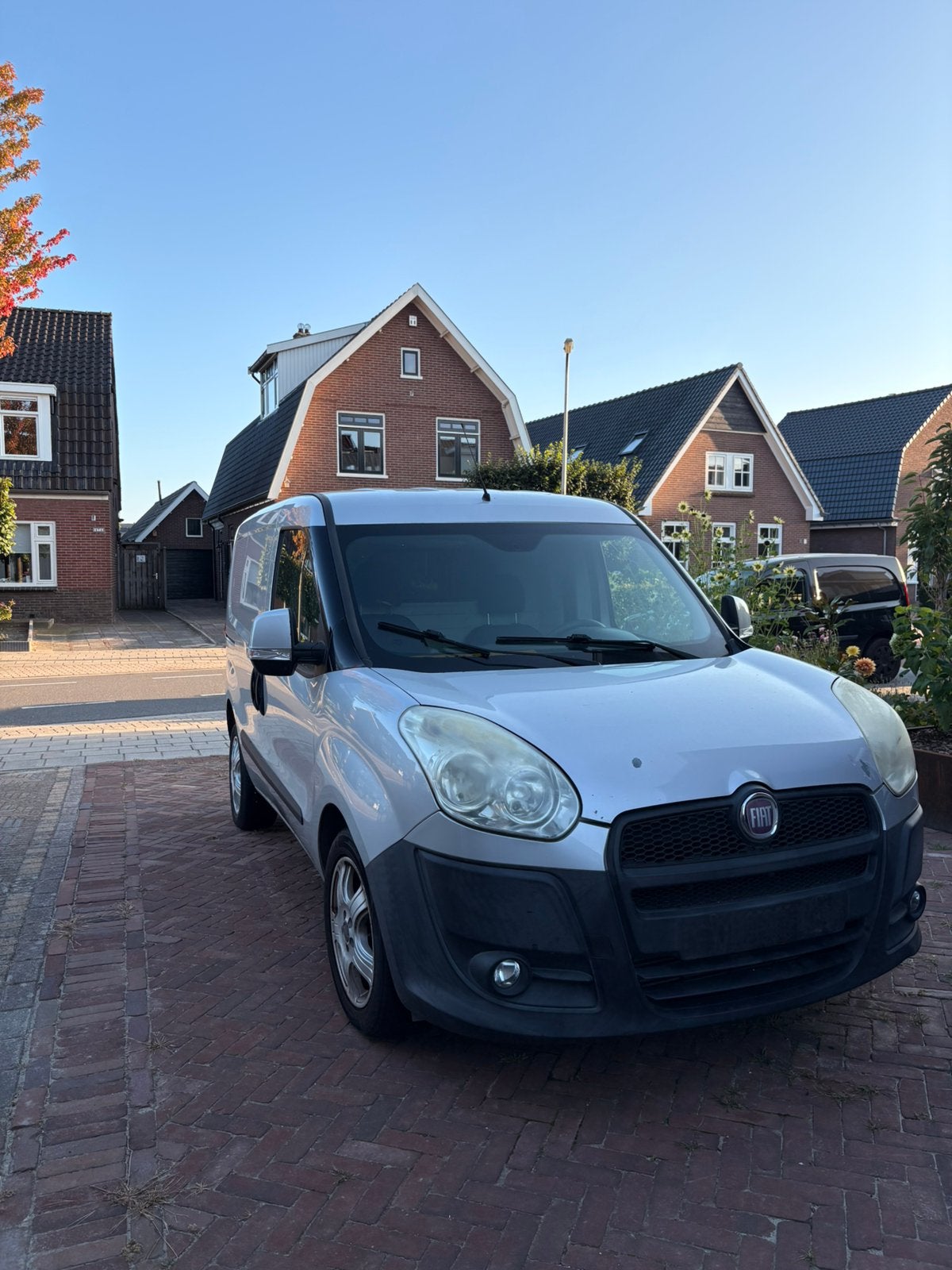 Fiat Doblo 1.6 D 77KW 2010, Voorwielaandrijving, Stof, Zwart, 4 cilinders
