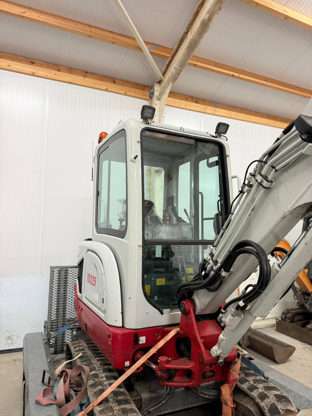Takeuchi TB225 Minikraan, Ophalen, Graafmachine