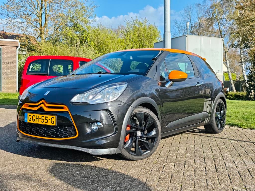 Citroën DS3 RACING 207pk **Nieuw motorblok bij 74000km**, Auto's, Citroën, Voorwielaandrijving, 4 cilinders, 1156 kg, Zwart