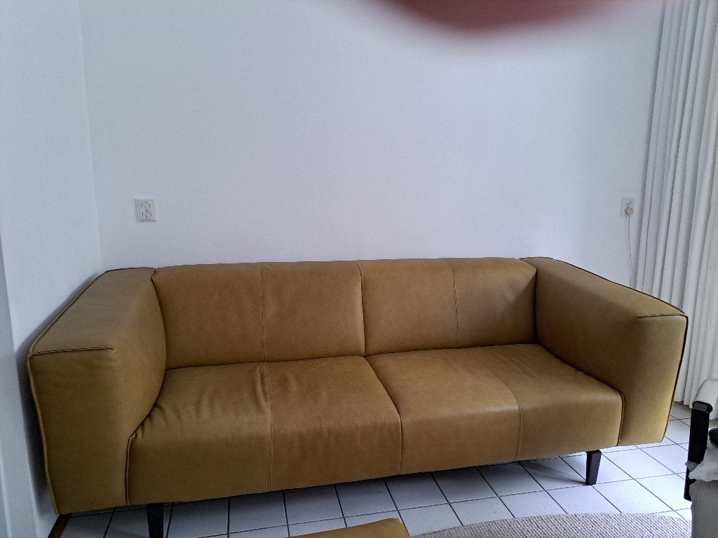 bankstel en catch hocker (poef)  Kleur Kiwi, Ophalen, Driepersoons, Zo goed als nieuw, Rechte bank