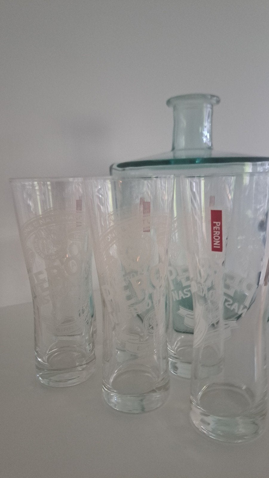 Peroni Nastro Azzurro. 6 glazen & reclamebord, Ophalen of Verzenden, Reclamebord, Plaat of Schild, Overige merken