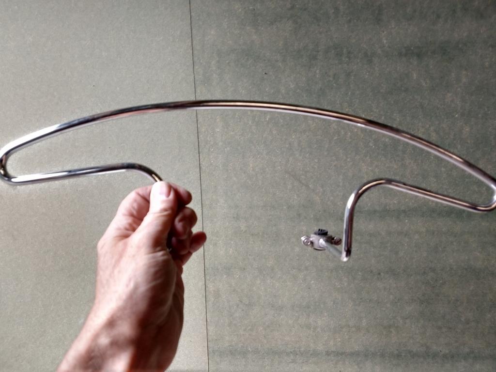 Colbert hanger universeel chrome, Ophalen of Verzenden