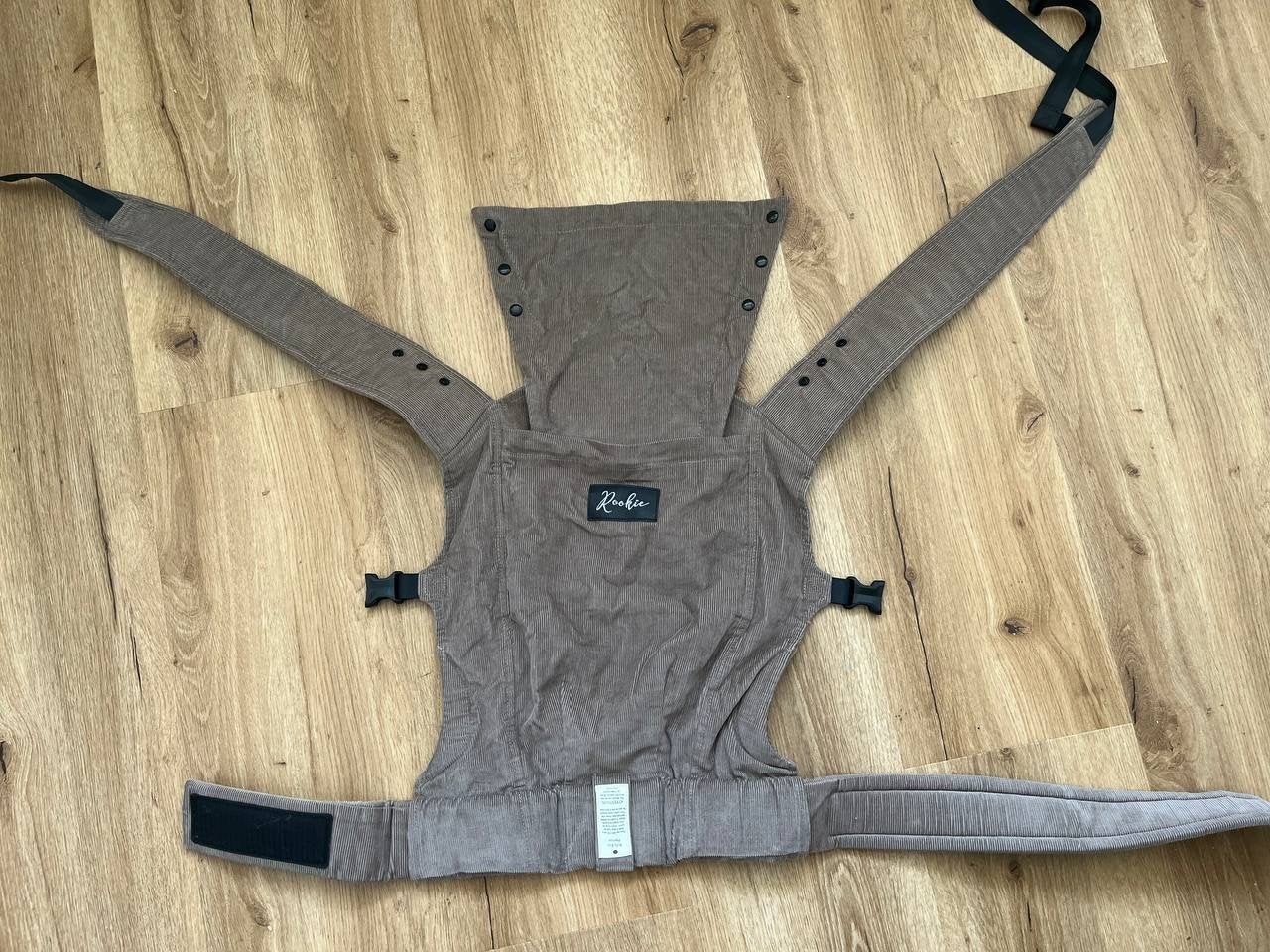 Rookie draagzak - corduroy, Zo goed als nieuw, Buik, Draagzak, Ophalen