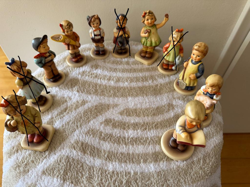 7 Hummel Club beeldjes uit periode 1992-2000 voor 100 euro, Verzamelen, Beelden en Beeldjes, Ophalen, Zo goed als nieuw, Hummel