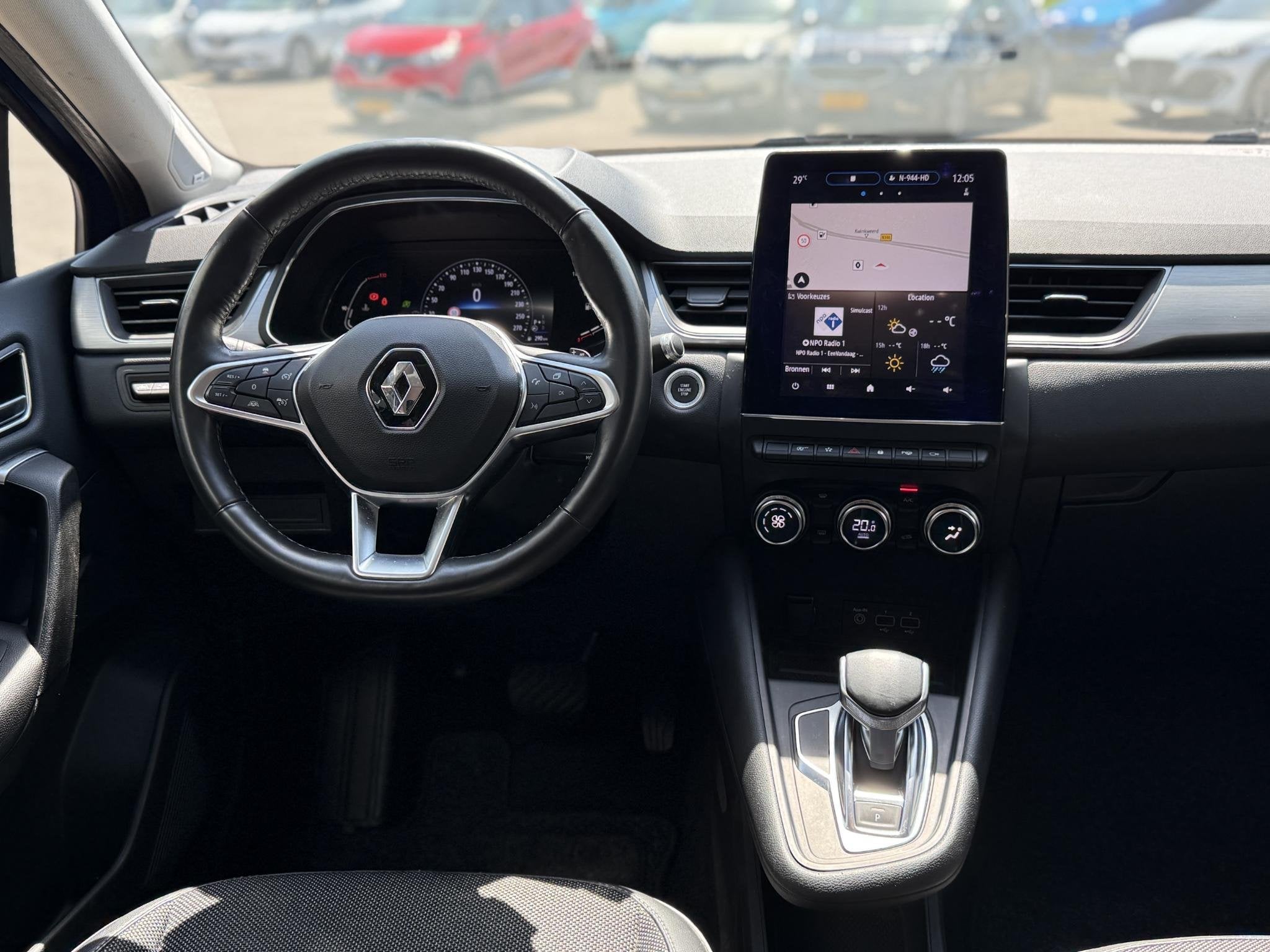 Renault Captur 1.3 TCe 155 Intens | 360 graden camera | Bose, Auto's, Stof, Gebruikt, Euro 6, 4 cilinders