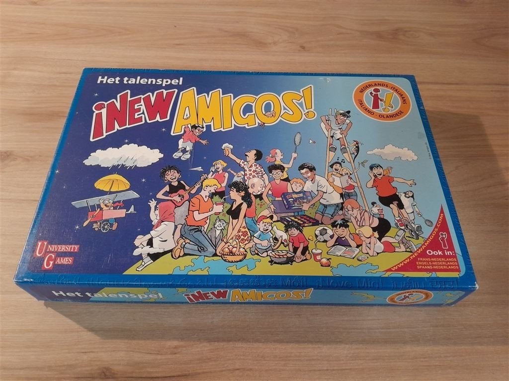 New Amigos - Het talenspel - Italiaans - Nederlands - s5869, Hobby en Vrije tijd, Gezelschapsspellen | Bordspellen, Verzenden
