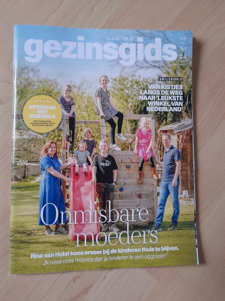 DIVERSE GEZINSGIDS 2025, Ophalen of Verzenden, Zo goed als nieuw