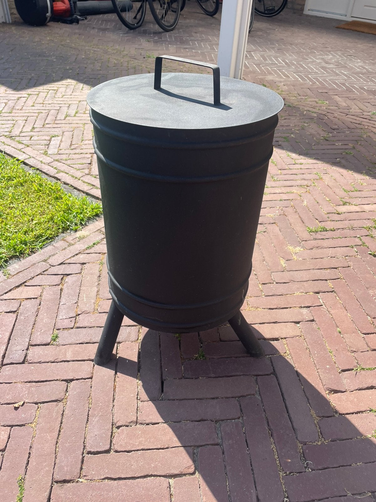 Vuurton / barbeque nooit gebruikt., Tuin en Terras, Vuurkorven, Ophalen, Zo goed als nieuw