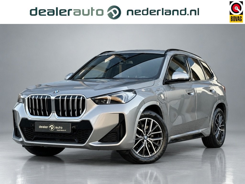 BMW X1 xDrive25e M-sport | Camera | Panorama-dak | Keyless |, Dealer onderhouden, Gebruikt, Plug-in hybride, Bedrijf