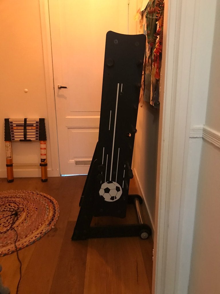 Tafel-voetbal tafel (merk: cougar), Hobby en Vrije tijd, Overige Hobby en Vrije tijd, Ophalen, Gebruikt