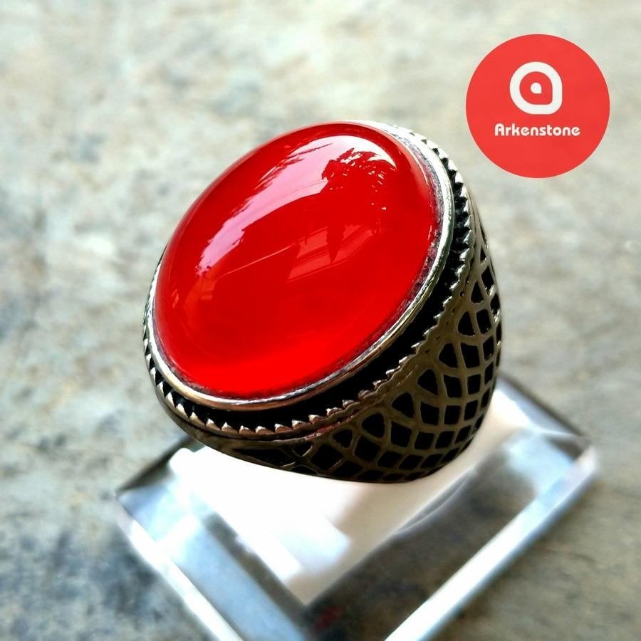 Elegante ring met fascinerende "Red Baron" agaatsteen CAR57, Overige materialen, 20 of groter, Verzenden, Heer