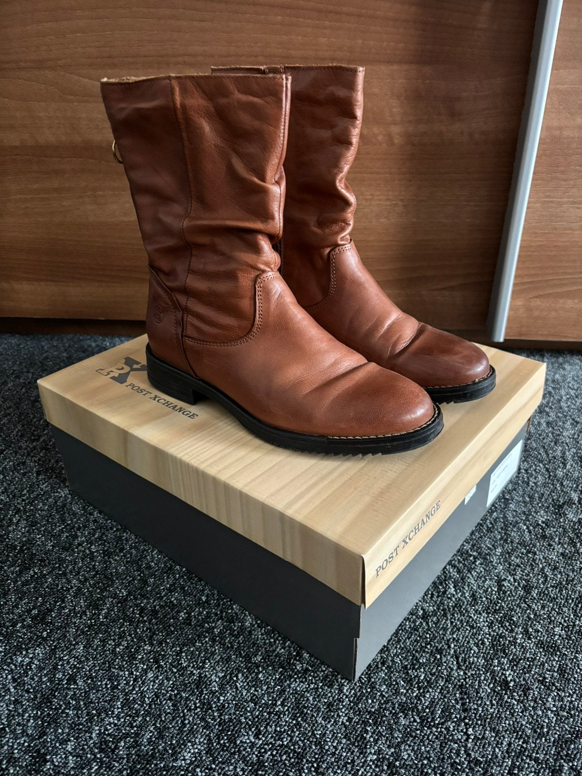 Post Xchange laarsjes maat 37, Ophalen of Verzenden, Zo goed als nieuw, Bruin