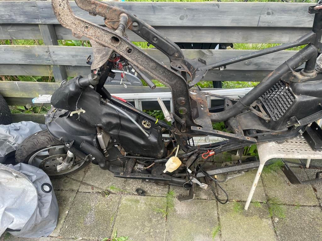 Runners, Ophalen of Verzenden, Zo goed als nieuw, Benzine, Overige modellen