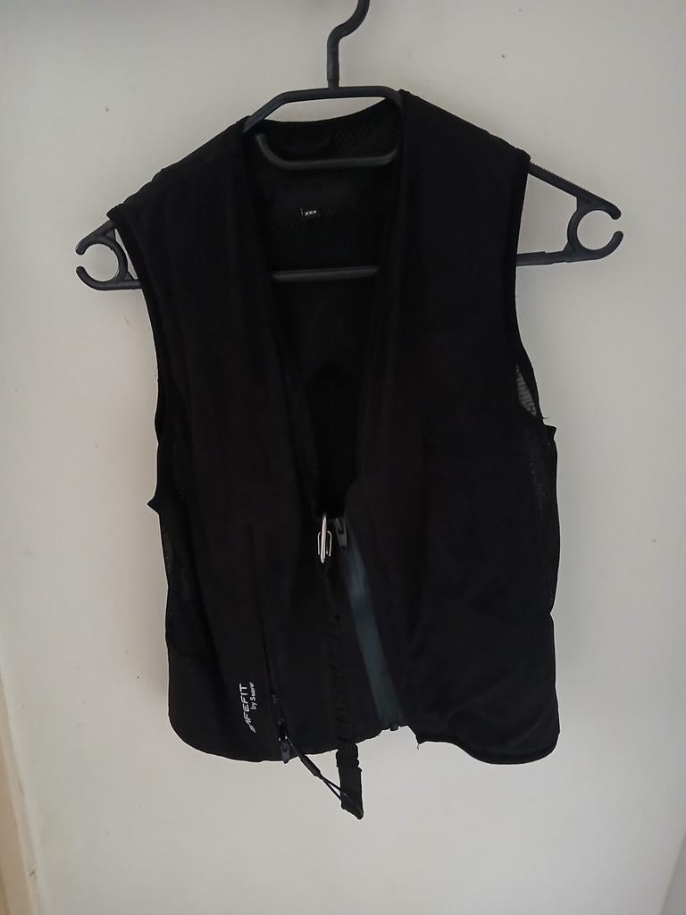Safefit air jacket/ vest, Dieren en Toebehoren, Paarden en Pony's | Overige Paardenspullen, Ophalen, Zo goed als nieuw