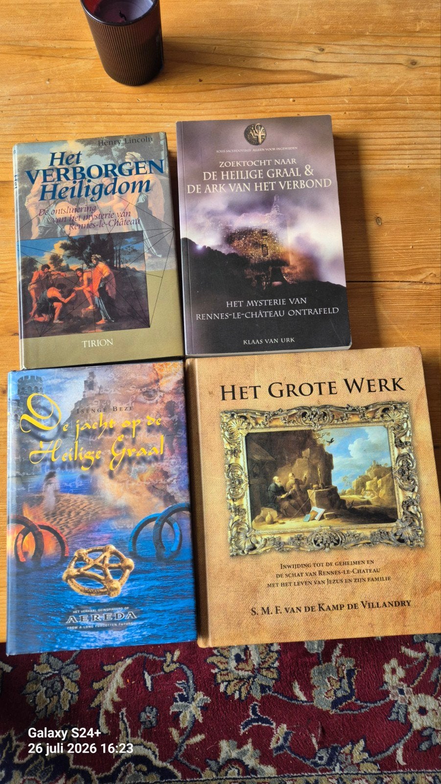 4 boeken over Rennes Le Chateau., Ophalen, Zo goed als nieuw, K. van Urk