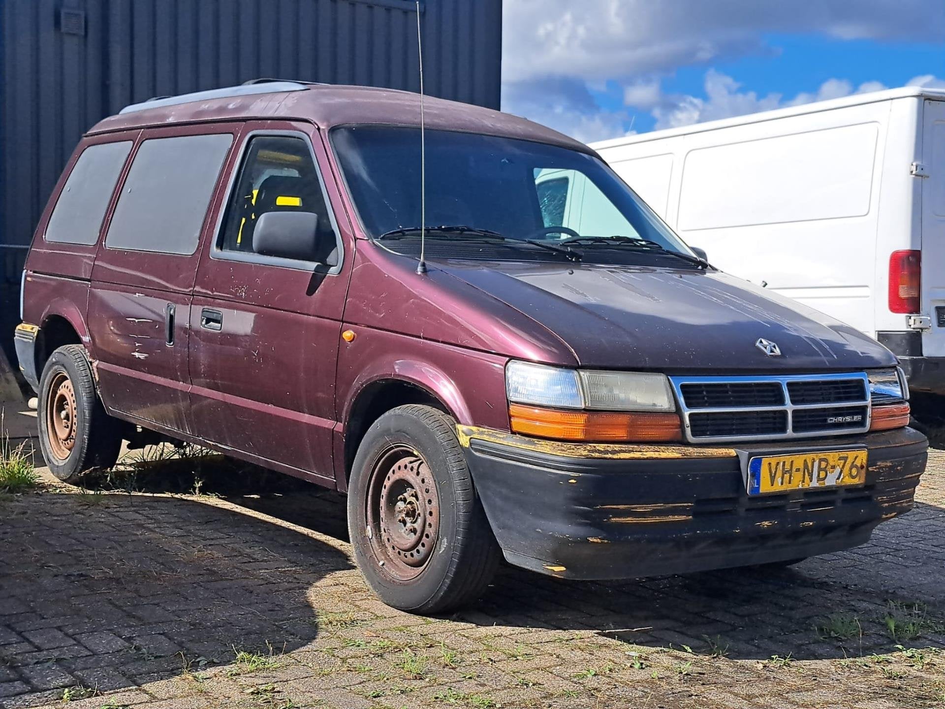 Chrysler Voyager 2.5 td SE EXPORT, Voorwielaandrijving, 450 kg, Gebruikt, 118 pk