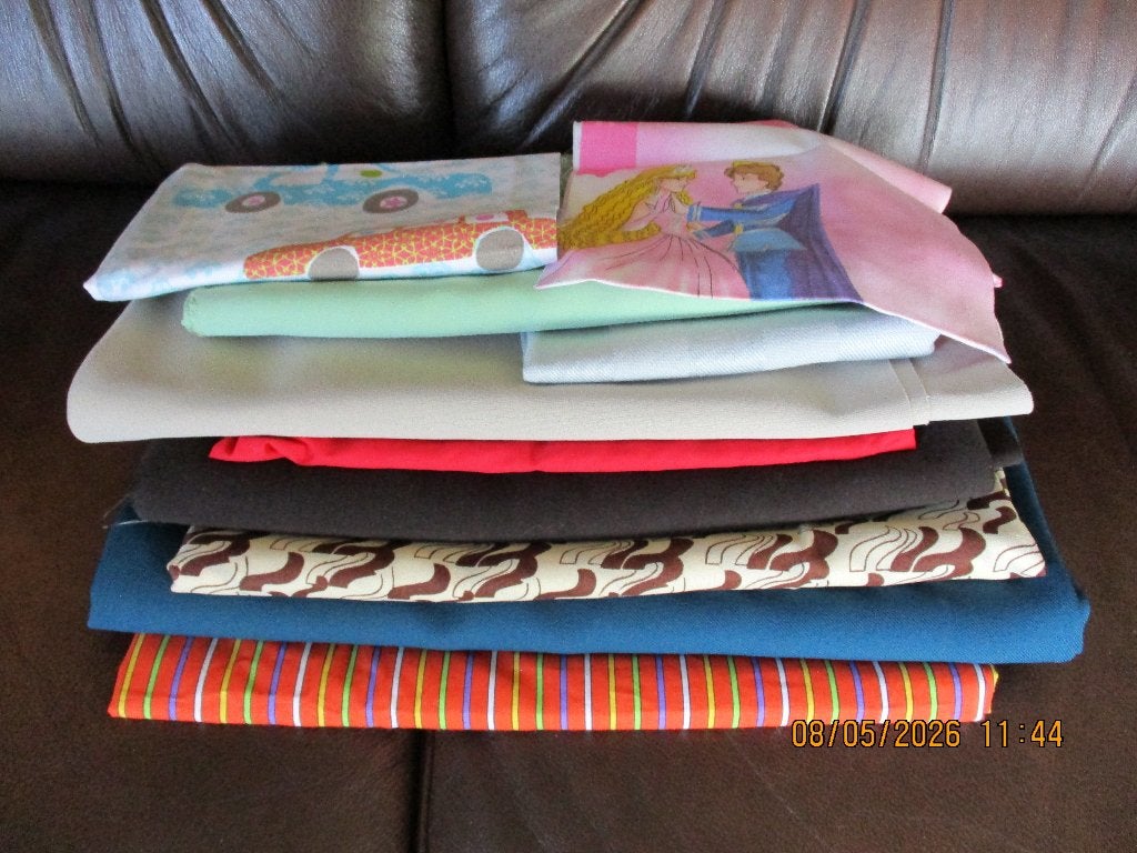nieuwe lappen stof, Overige kleuren, 120 cm of meer, Nieuw, Ophalen of Verzenden