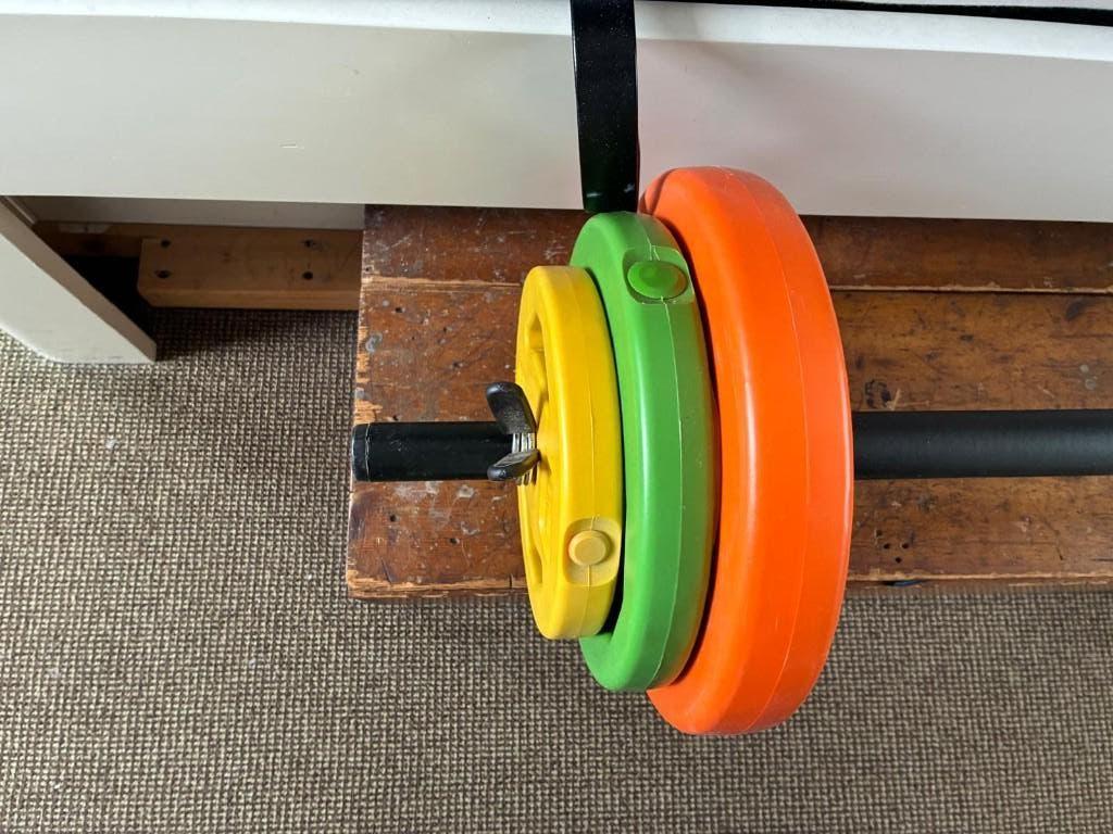 Sportbay bodypump halterset met gewichten 2,5 - 17,5 kg, Sport en Fitness, Fitnessmaterialen, Ophalen, Zo goed als nieuw, Benen