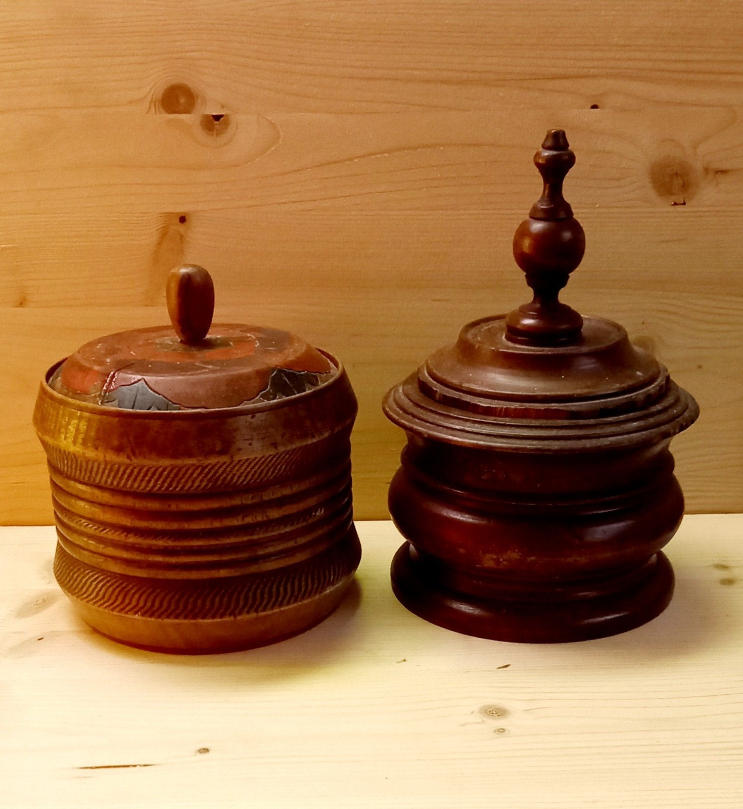 2x antieke tabakspot, Ophalen