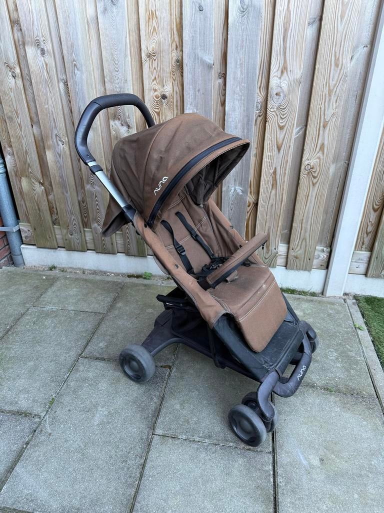 Nuna Pepp Lux Buggy - Chocolate - Verstelbaar & Compact, Ophalen, Overige merken, Verstelbare rugleuning