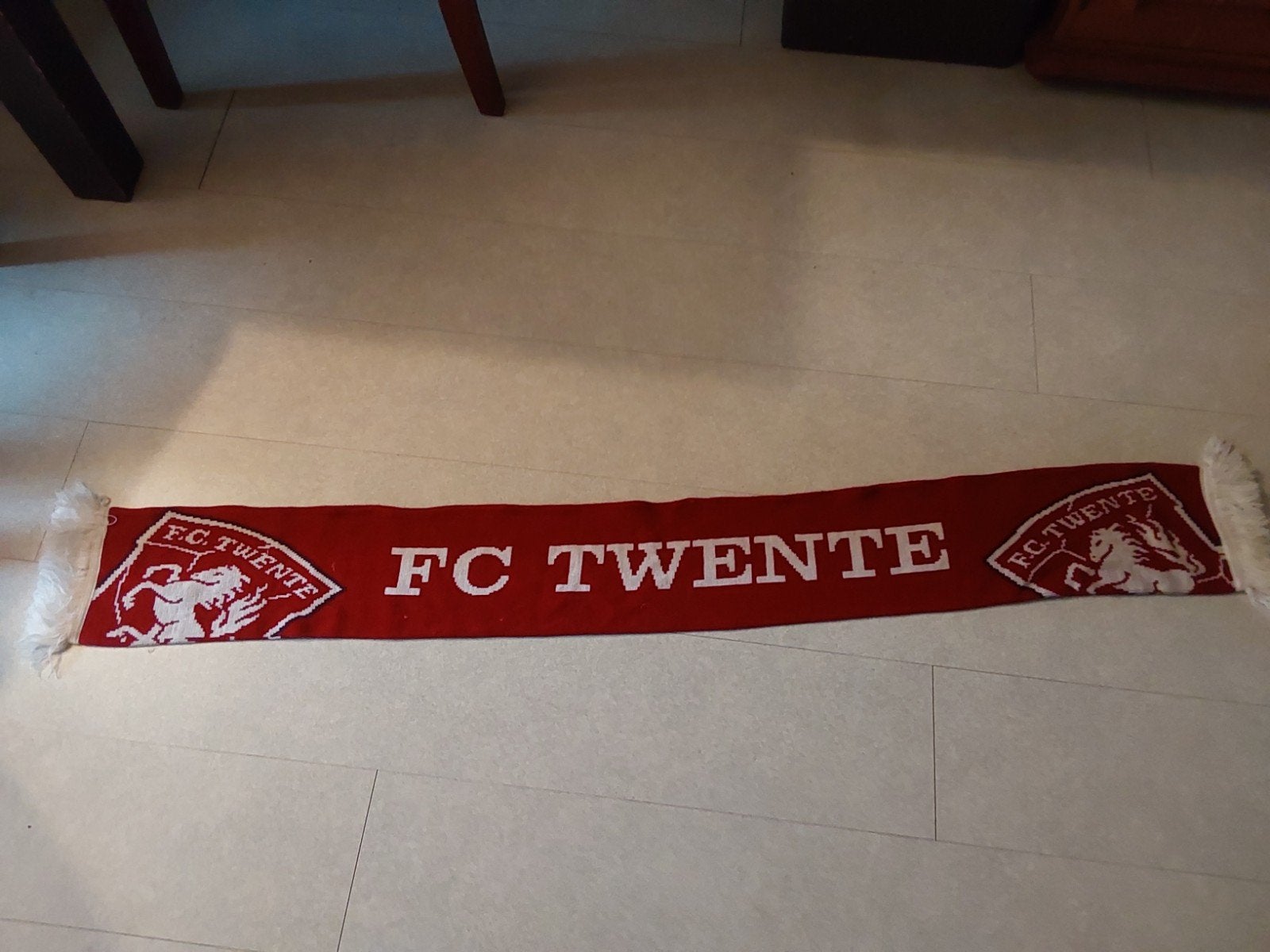 FcTwente Enschede sjaal sjaaltje, Verzamelen, Sportartikelen en Voetbal, Ophalen of Verzenden, Zo goed als nieuw, Vaantje of Sjaal