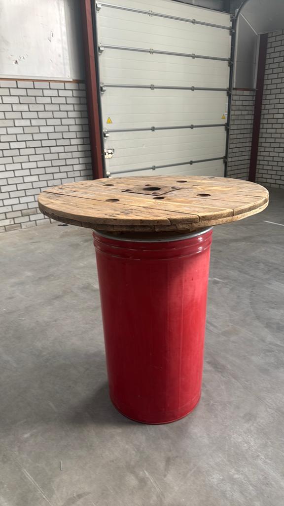 Hangtafel -olievat- industrieel, Ophalen, Gebruikt