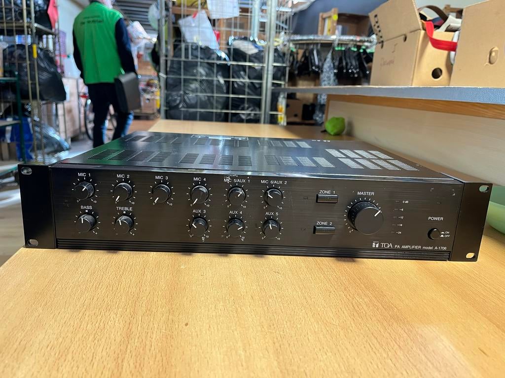 TOA A-1706 PA Versterker - 60 Watt, Minder dan 60 watt, Ophalen, Overige merken, Gebruikt