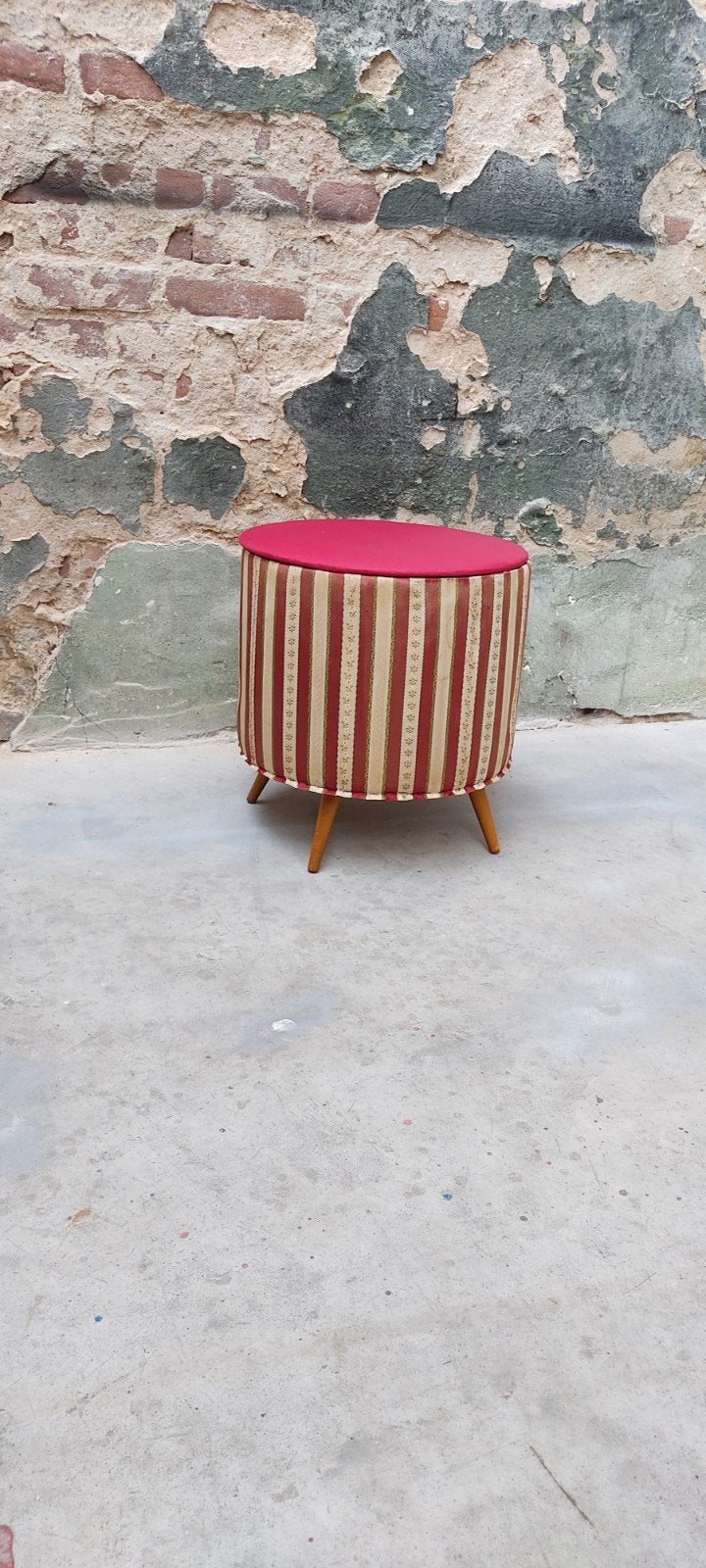 Vintage poef/opberg hocker, Ophalen, Rond, Minder dan 50 cm, Minder dan 50 cm