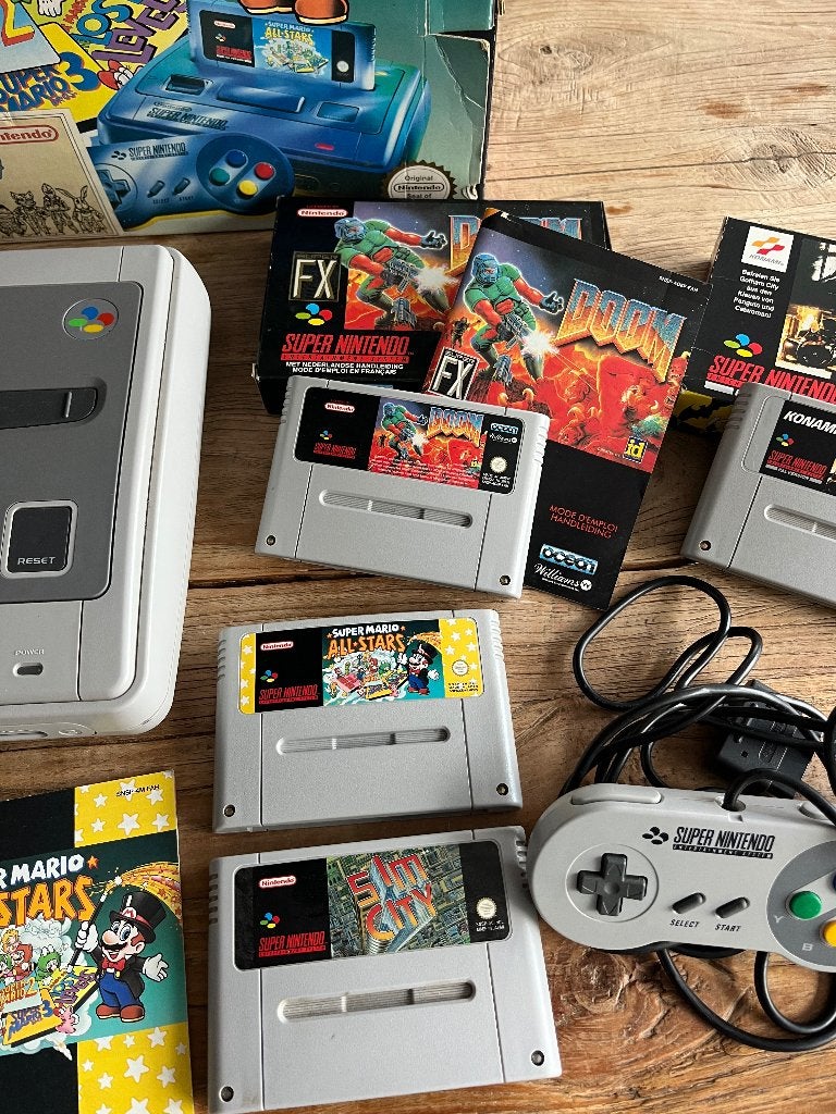 DOOM SNES Super Nintendo PAL/FAH compleet doos/handleiding, Gebruikt, Shooter, 1 speler, Ophalen of Verzenden