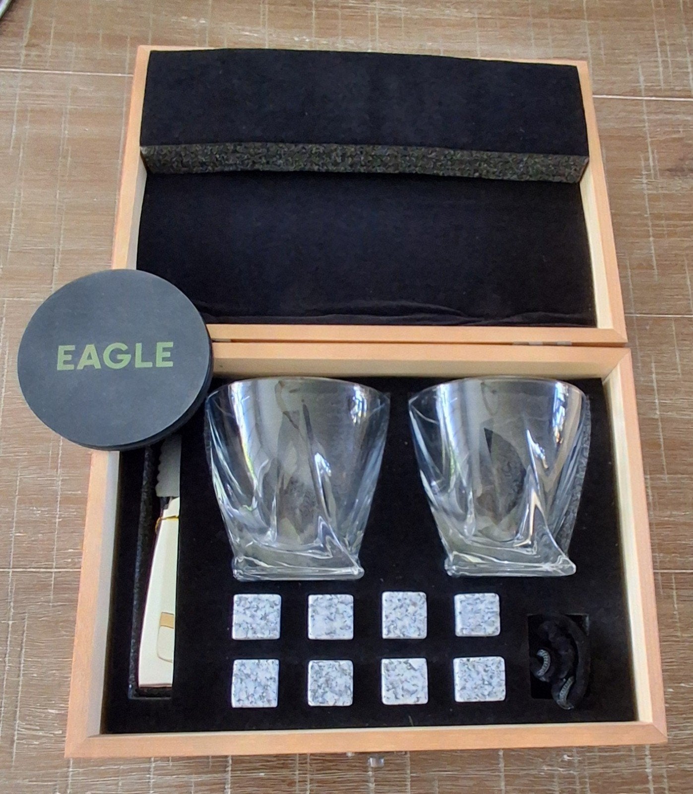 Eagle whisky set met glazen, stenen en accessoires in houten, Overige typen, Hout, Nieuw, Ophalen of Verzenden