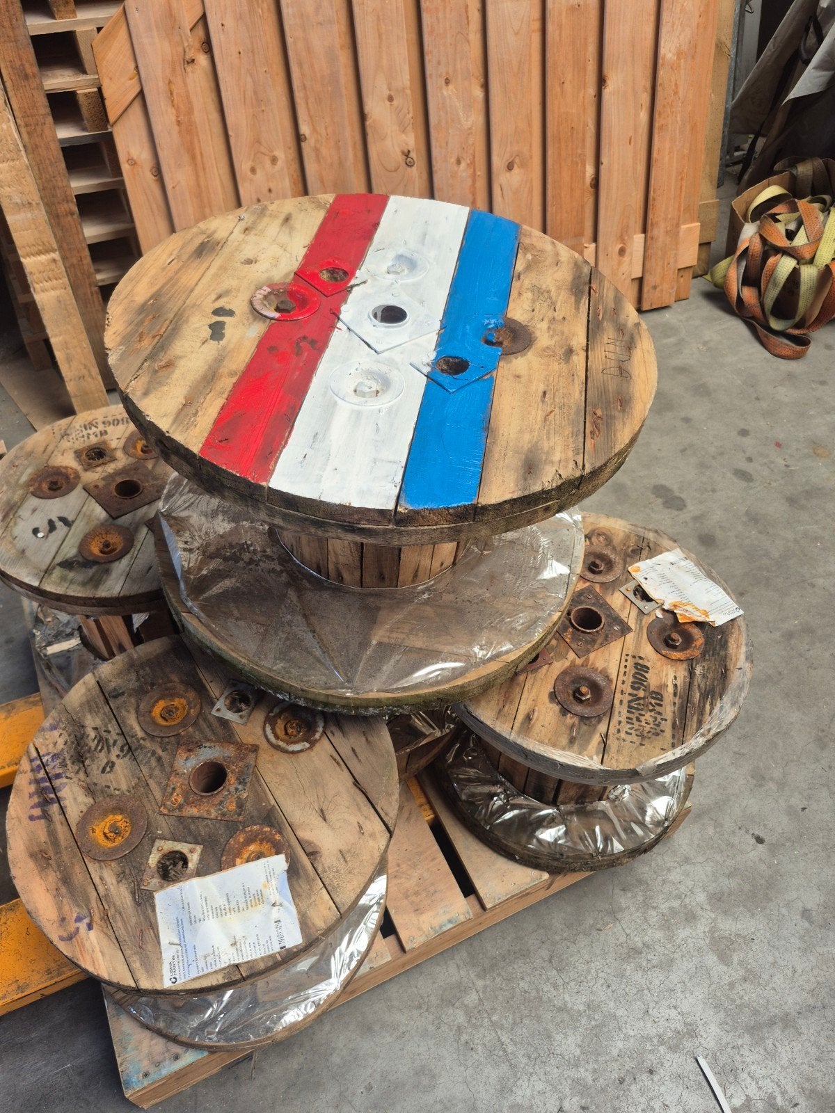 Leuke houten haspels hoe pimp jij hem ook als paddestoel, Tuin en Terras, Tuintafels, Rond, Ophalen of Verzenden, Hout
