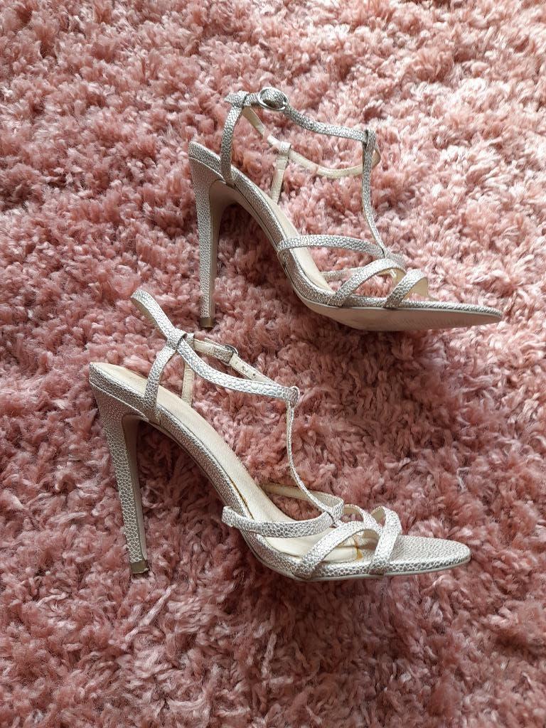 Asos hoge sandalen maat 38, Kleding | Dames, Schoenen, Zo goed als nieuw, Roze, Asos, Sandalen of Muiltjes