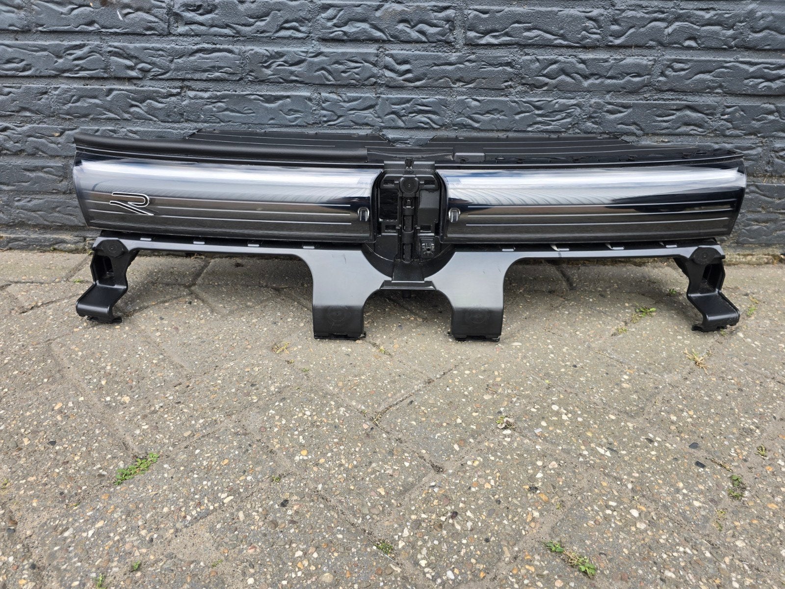 Grille ledverl. VW Tiguan 571 R-line, Auto-onderdelen, Gebruikt, Wolfsburg, Ophalen of Verzenden, Excellence