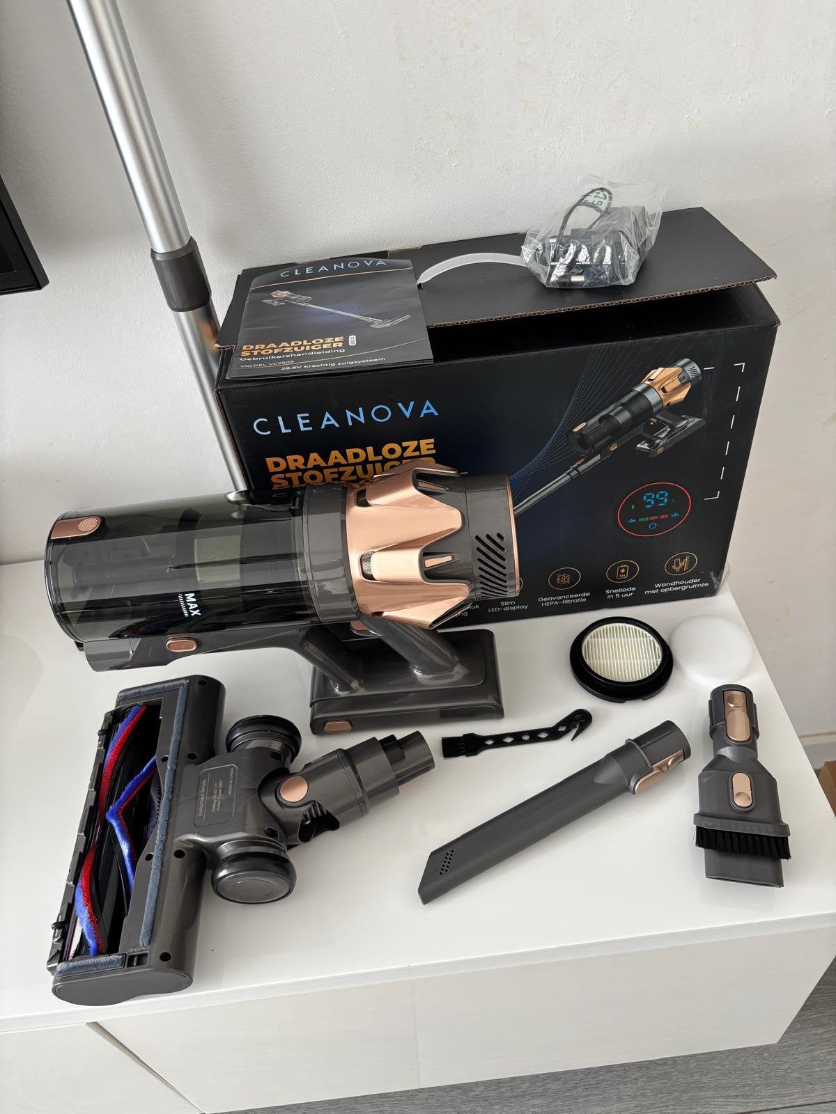 Cleanova krachtig Steelstofzuiger  60minuten draadloos nieuw, Ophalen, Stille werking, Nieuw, Minder dan 1200 watt