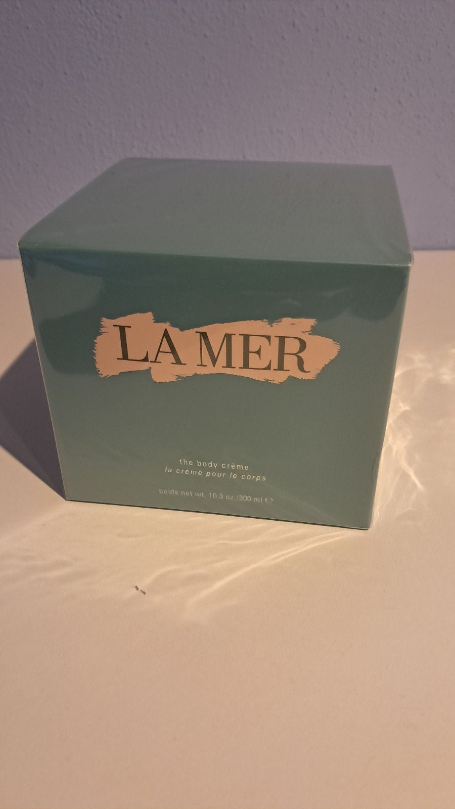 LA MER The Body Crème 300ml - Nieuw en Geseald, Verzenden, Zo goed als nieuw, Bodylotion, Crème of Olie