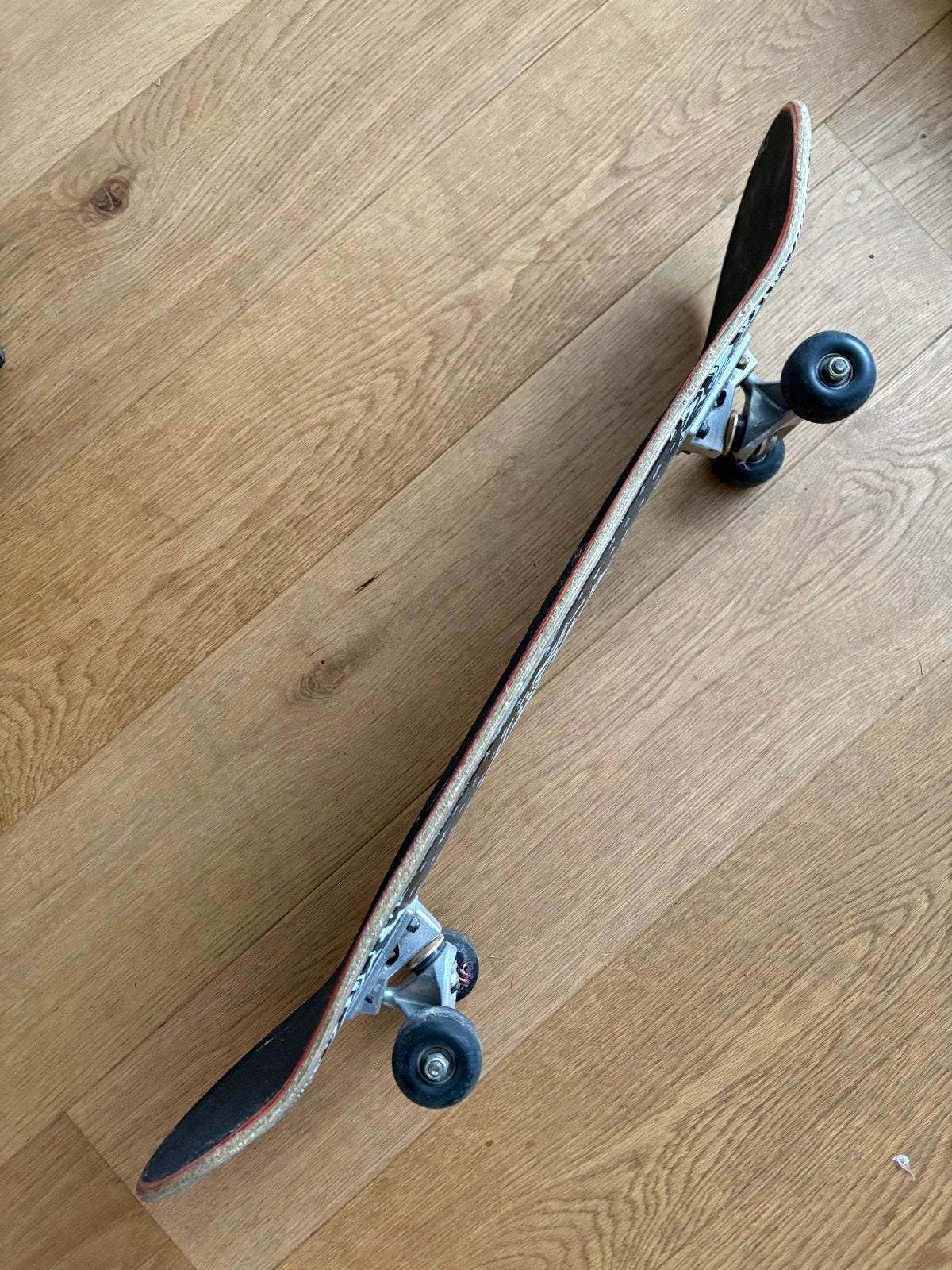 Skateboard SK8 DLX met zebraprint, Ophalen, Gebruikt, Skateboard