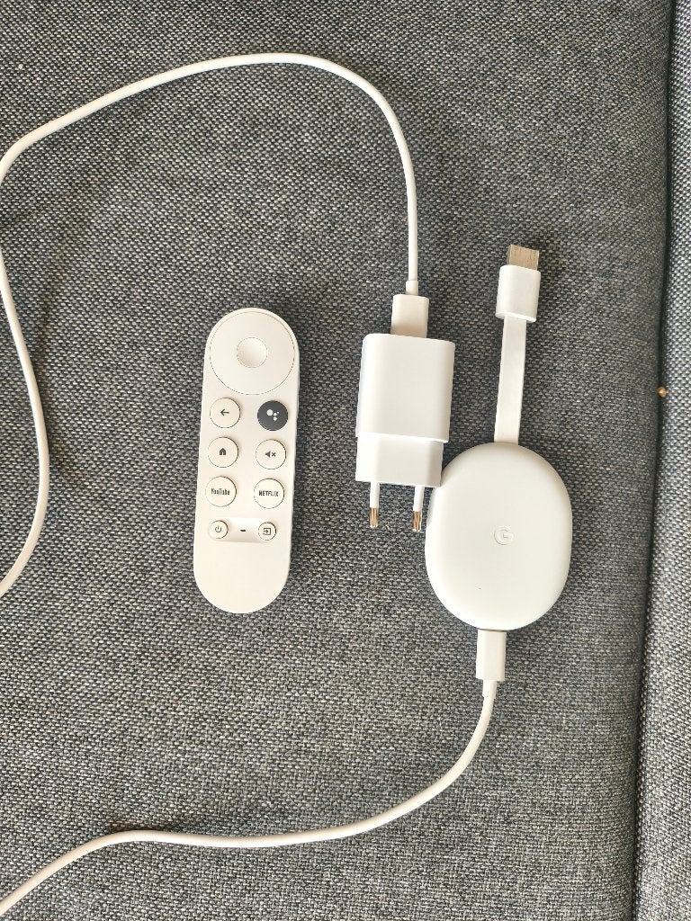 Google Chromecast met Google TV 4K in nieuwstaat met remote, Audio, Tv en Foto, Ophalen of Verzenden, Zo goed als nieuw, HDMI