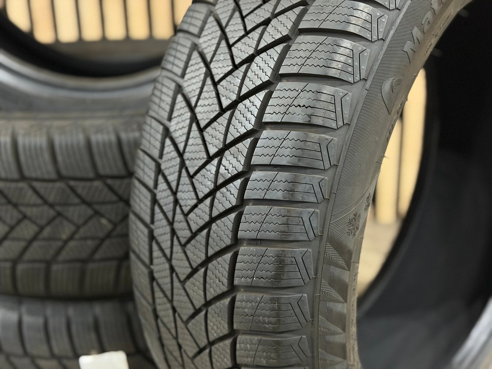 ️4x Matador Winterbanden 215/55 R17 8mm DOT25 €350 All-in, Ophalen, 215 mm, 17 inch, Winterbanden