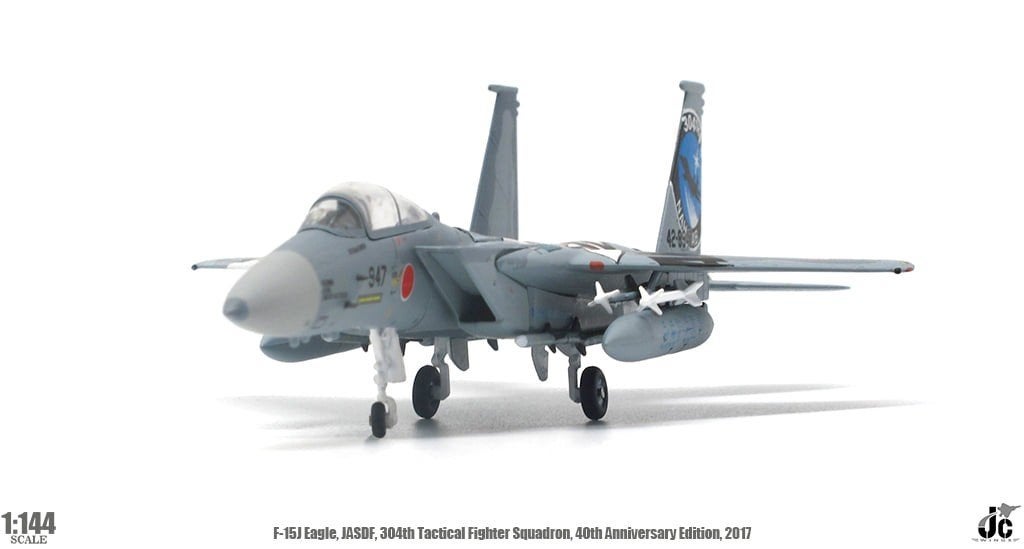Mitsubishi F-15J Eagle JASDF 2017 JC Wings JCW-144-F15-002, Glow2B Germany GmbH Erlenbacher Str. 3 shop@glow2b.de, Schaalmodel