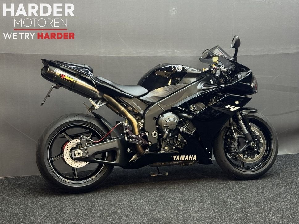 YAMAHA YZF R1 | ORI NL | 2 EIG | AKRA | NIEUWSTAAT | GARANTI, 4 cilinders, Motorrijbewijs A, Bedrijf, Onbekend